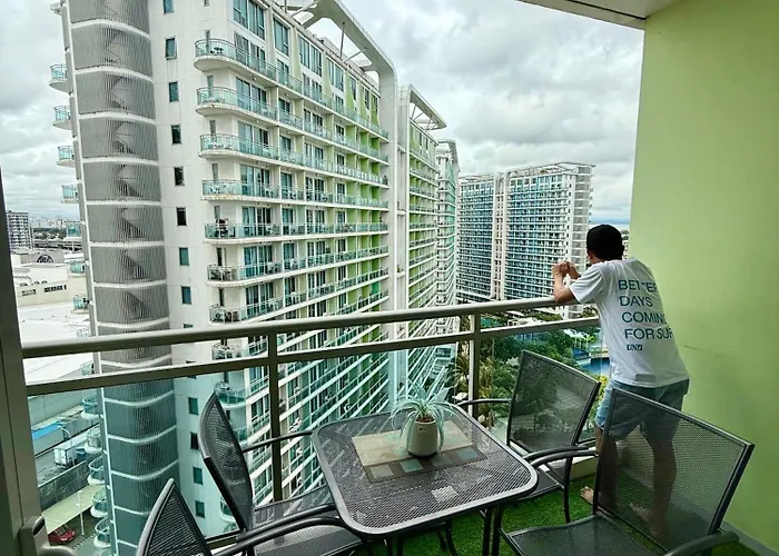 Bed & Breakfast Azure Residences By *