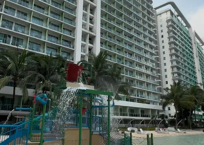 Azure Residences By Bed & Breakfast *